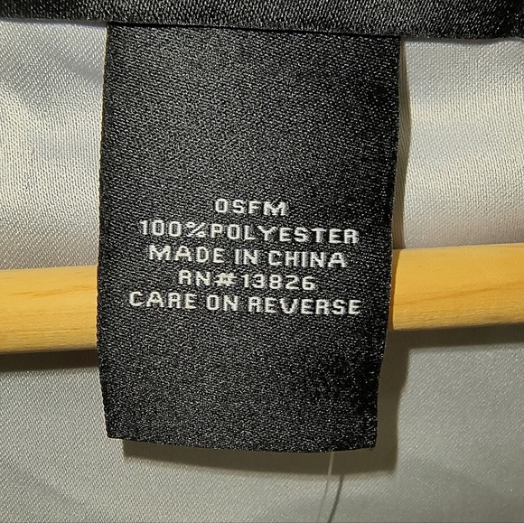 MARCUS ADLER NEW YORK | FAUX FUR WRAP VEST - NWT! - Picture 13 of 14